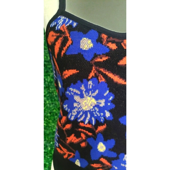 39. Maeve Floral Jacquard Sweater Cami - Picture 6 of 9